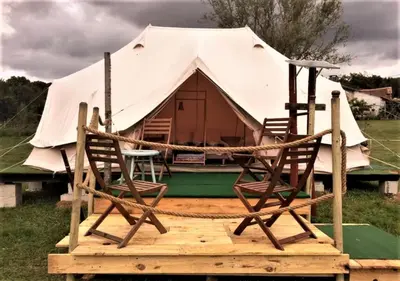 Plan de l'établissement French Fields Luxury Glamping Twin Emperor Tent