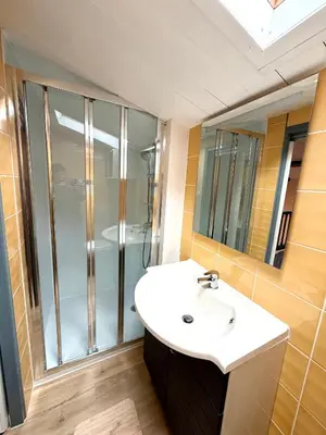 Salle de bains dans l'établissement Petite maison tout confort