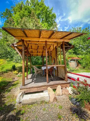 Jardin de l'établissement Ryokan Lankana