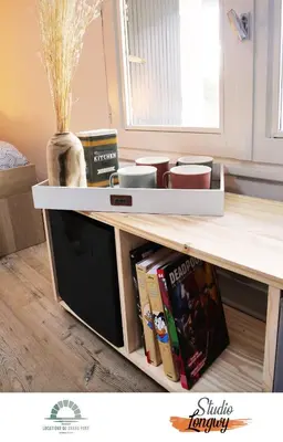 Bibliothèque dans l'appartement