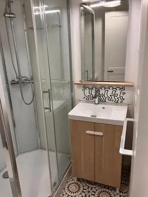 Salle de bains dans l'établissement residence pasteur - Hermione