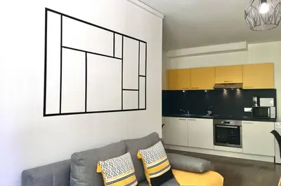 Cuisine ou kitchenette dans l'établissement Luxury-Centre-Ville -Gare-netflix Wifi