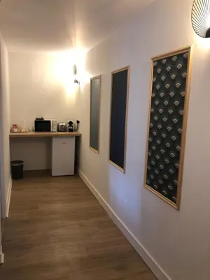 Cuisine ou kitchenette dans l'établissement Résidence Austerlitz centre Angouleme