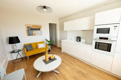 Cuisine ou kitchenette dans l'établissement Le Rempart du Midi