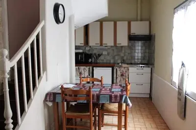 Cuisine ou kitchenette dans l'établissement maisonnette, 5003