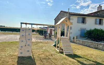 Jardin de l'établissement La Barauderie , chambre individuelle