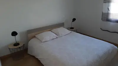 Un ou plusieurs lits dans un hébergement de l'établissement Maison entière moderne tout confort de 92m²