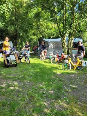 Clients de l'établissement Camping l'île Cariot