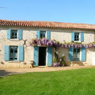 Maison de charme avec WiFi au cœur du Marais Poitevin