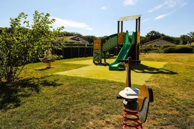 Aire de jeux pour enfants de l'établissement 2025 Reno 2-Bed Escape w pool Min to GolfCources