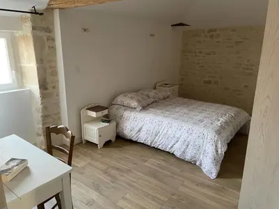 Un ou plusieurs lits dans un hébergement de l'établissement La Commanderie des Templiers Gîte 4 étoiles