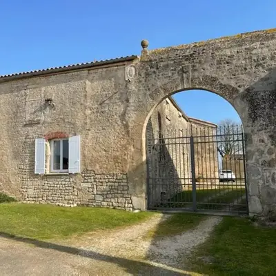 La Commanderie des Templiers Gîte 4 étoiles