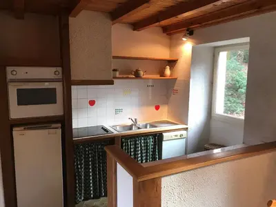 Cuisine ou kitchenette dans l'établissement Gîte 4 personnes situé aux portes du Périgord