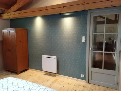 Plan de l'établissement Gîte authentique avec piscine, proche nature et activités, rénové et confortable, jusqu'à 6 pers. - FR-1-426-96