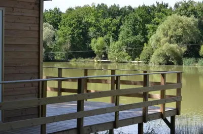 Vue sur la rivière ou le fleuve situé(e) à proximité de le village vacances