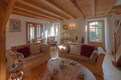 Coin salon dans l'établissement 4Bed3Bath 1736 Farmhouse Barn Conversion-Hearth