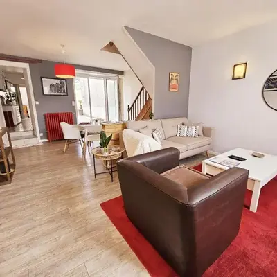 Maison de ville confortable avec cour intérieure