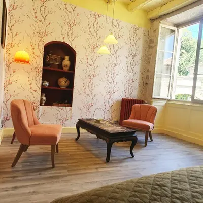 Coin salon dans l'établissement Maison Fossemagne