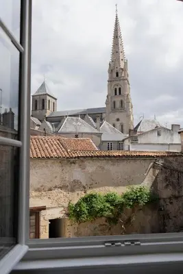 Plan de l'établissement un dimanche chez Julie chambre Léontine