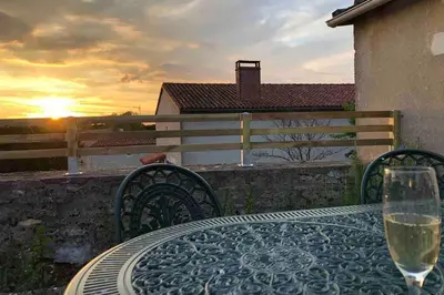 Plan de l'établissement Charmante maison dans la vallée de la Charente