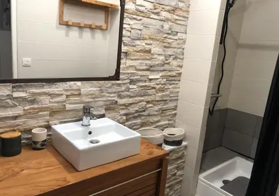 Salle de bains dans l'établissement Maison Dany