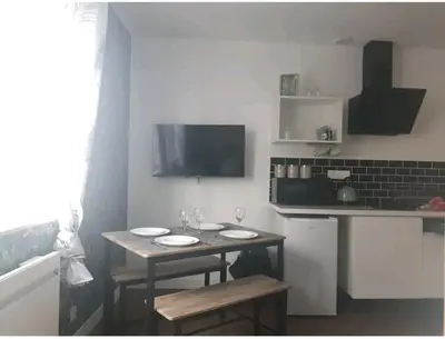 Cuisine ou kitchenette dans l'établissement La Nouvelle-Orléans - hyper-centre- 2mn SNCF - Wi-Fi Netflix gratuit