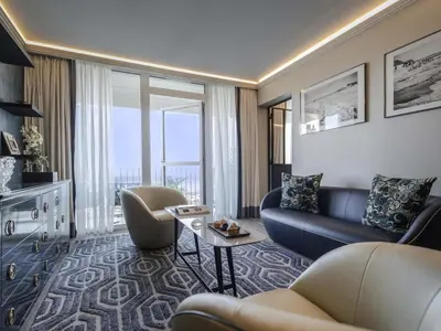 Coin salon dans l'établissement La Grande Terrasse Hotel & Spa La Rochelle - MGallery Collection
