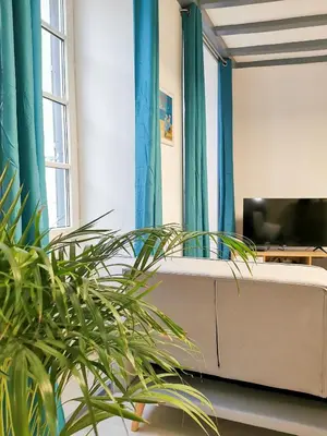 Coin salon dans l'établissement Appartement Ma Douce Charente - Superbe T3 Design et Fonctionnel - Hyper Centre à Saintes