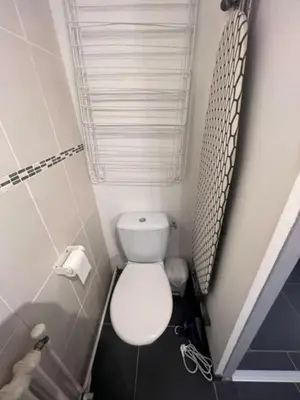 Salle de bains dans l'établissement Le P'tit Gris Studio cosy et rénové