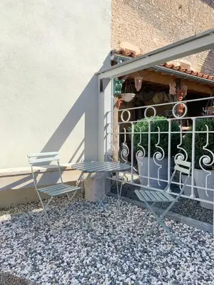 Balcon ou terrasse dans l'établissement La Source