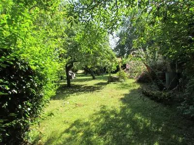 Jardin de l'établissement Chambres des Lunes