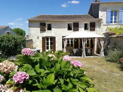 Jardin de l'établissement Gite Chez Rivière
