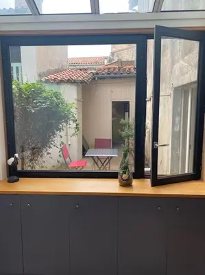 Balcon ou terrasse dans l'établissement la maison du dauphin
