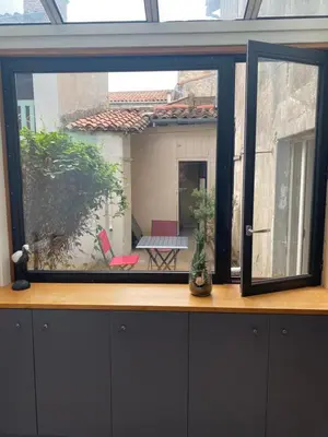 Balcon ou terrasse dans l'établissement la maison du dauphin
