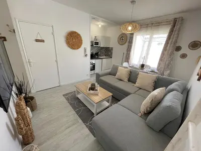 Cuisine ou kitchenette dans l'établissement Le Bohème - Centre Ville, Netflix et WIFI, parking, idéal familles, couples et voyages d'affaire