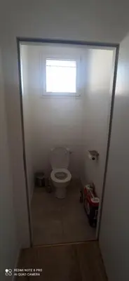 Salle de bains dans l'établissement Maison proche centre ville