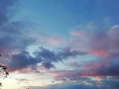 Lever ou coucher de soleil vu de la maison de vacances ou à proximité