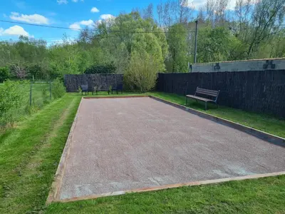 Tennis ou squash au sein de la maison de vacances ou à proximité