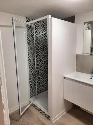 Salle de bains dans l'établissement Maison Cosy