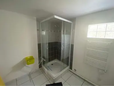 Salle de bains dans l'établissement Gîte le verger