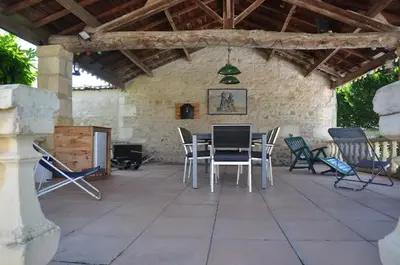 Terrasse ou espace extérieur de l'établissement Le Hangar
