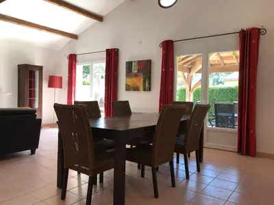 Plan de l'établissement Villa in Les Forges with Golf & Pool Access