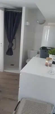Un ou plusieurs lits dans un hébergement de l'établissement Appartement chaleureux à 5 mins de La Rochelle