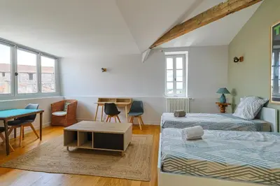 Un ou plusieurs lits dans un hébergement de l'établissement Grand appartement de Standing #Hypercentre