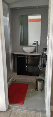 Plan de l'établissement Studio meublé et équipé avec jardin et terrasse privée