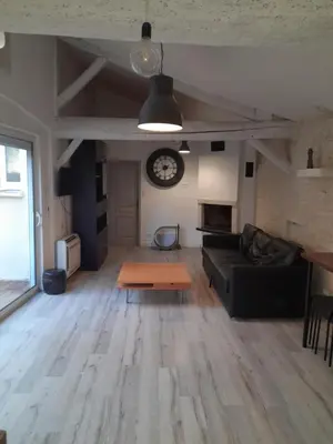 Coin salon dans l'établissement La campagne dans l'Ocean à LA ROCHELLE les pieds dans la grange