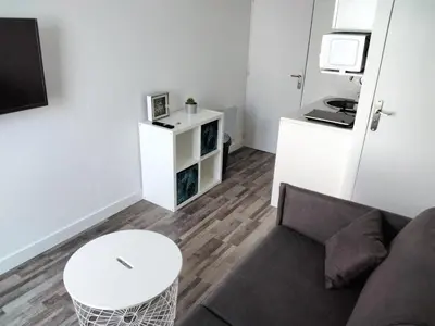 Cuisine ou kitchenette dans l'établissement Studio indépendant