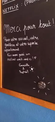 Plan de l'établissement LA ROCHELAISE : Appartement calme & somptueux dans l'hyper centre.