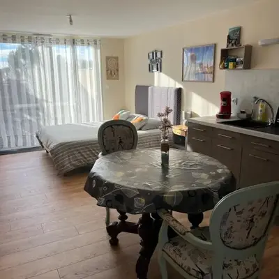 Studio pour 2 personnes à Tonnay Charente