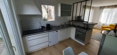 Cuisine ou kitchenette dans l'établissement Studio Zen